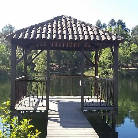 Maison Du Lac * Grimaud