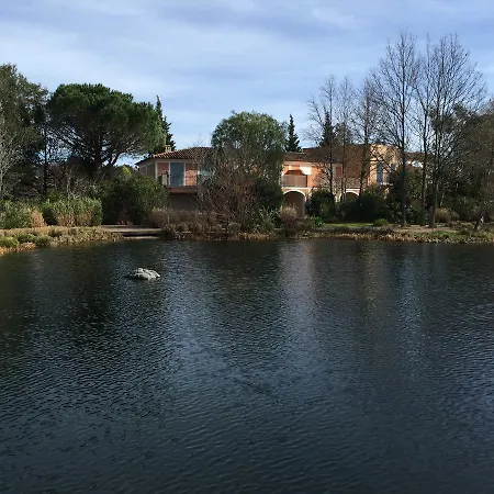 Maison Du Lac * Grimaud