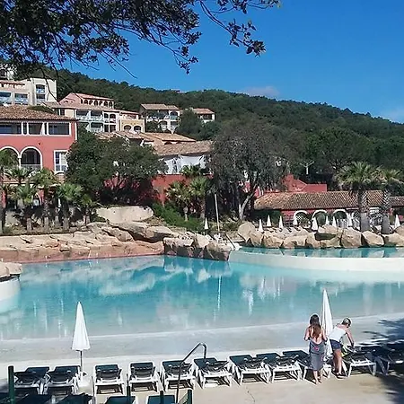 Maison Du Lac Vila Grimaud